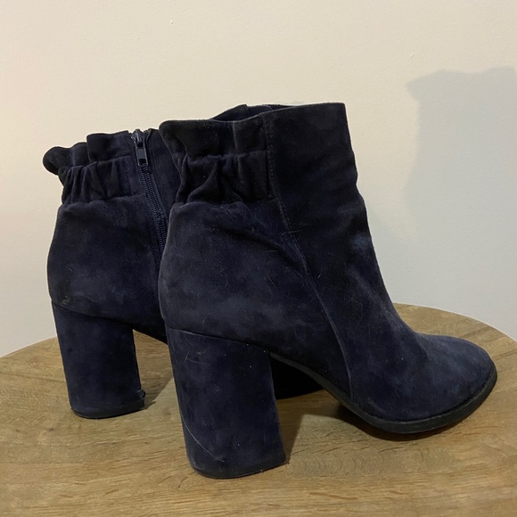 Arturo Chiang Shoes - Steve Madden Blue Suede Heeled Booties